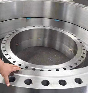 What Are the Best Uses for Stainless Steel Flanges